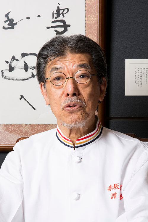 譚彦彬